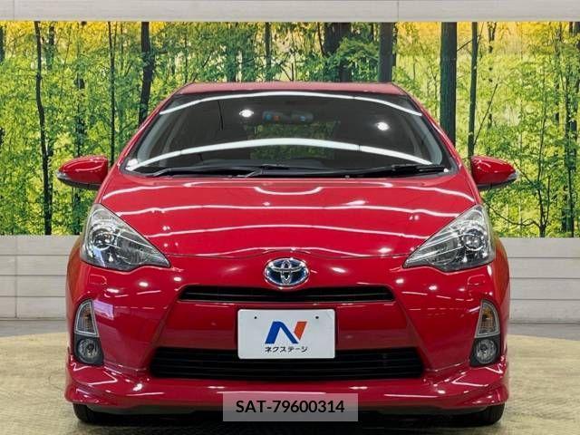Toyota AQUA 2013-06 314127-14