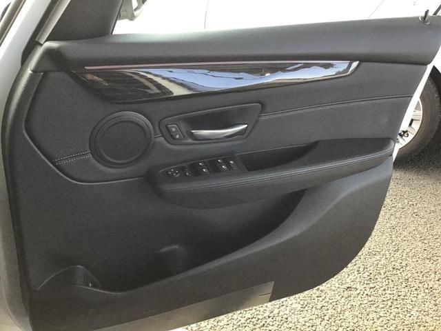 Bmw 2 SERIES 2019-05 14812-18