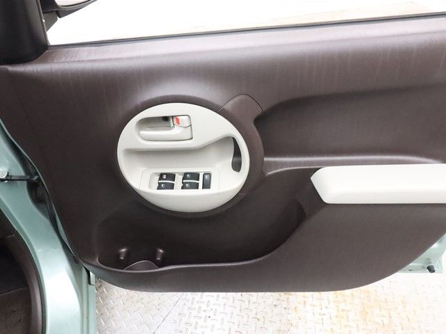 Toyota PASSO 2010-06 4809-11