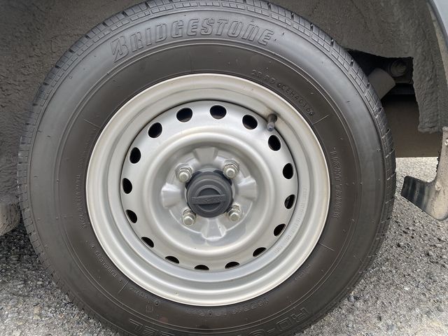 Nissan NV150 AD 2016-12 7388-4