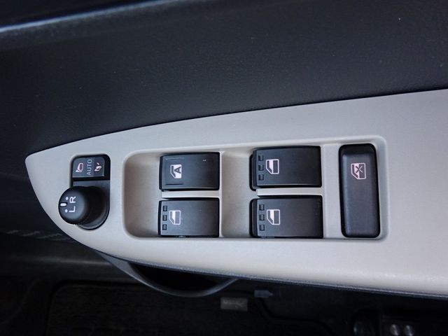 Toyota PASSO 2019-06 16027-28