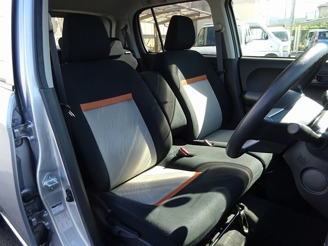 Toyota PASSO 2019-06 16027-9