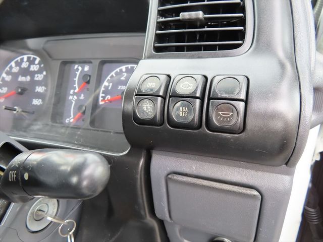 Isuzu ELF TRUCK 2005-11 8562-8
