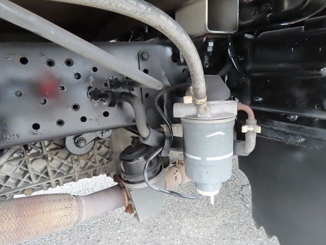 Isuzu ELF TRUCK 2005-11 8562-26