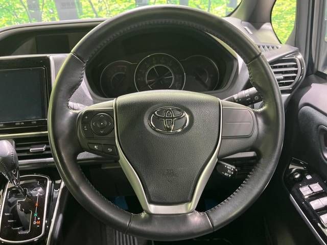 Toyota VOXY 2018-09 14331-12