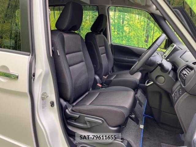 Nissan SERENA 2019-02 220780-8