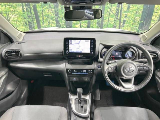 Toyota YARIS CROSS 2023-07 184533-1