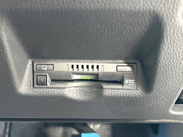 Toyota YARIS CROSS 2023-07 184533-6