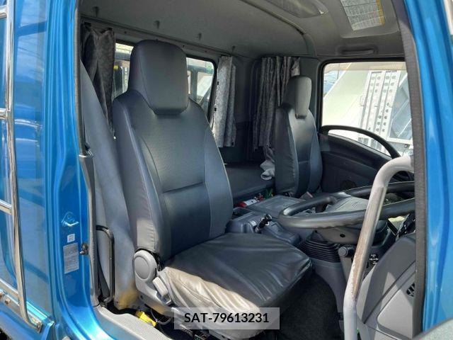 Isuzu FORWARD 2013-01 302772-18