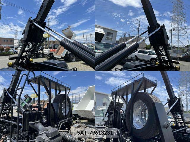Isuzu FORWARD 2013-01 302772-14