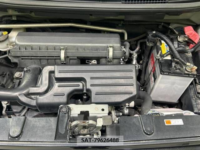 Toyota PIXIS SPACE 2014-11 327334-19