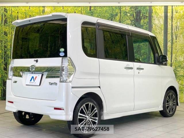 Daihatsu TANTO CUSTOM 2014-11 348581-17