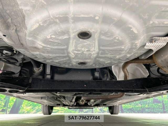 Nissan MARCH 2022-05 308108-19