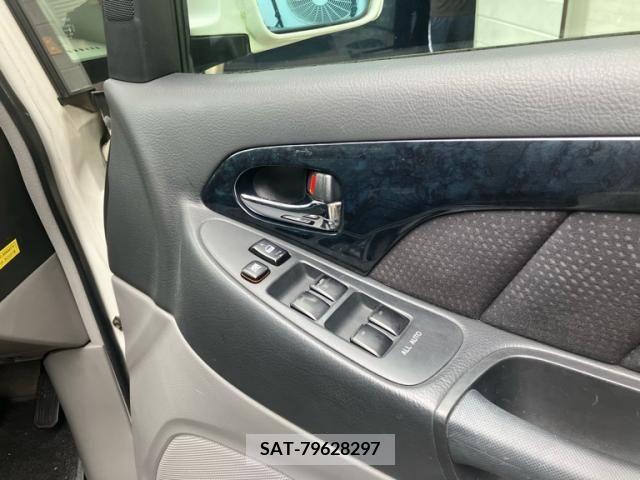 Toyota ALPHARD 2004-02 389076-12