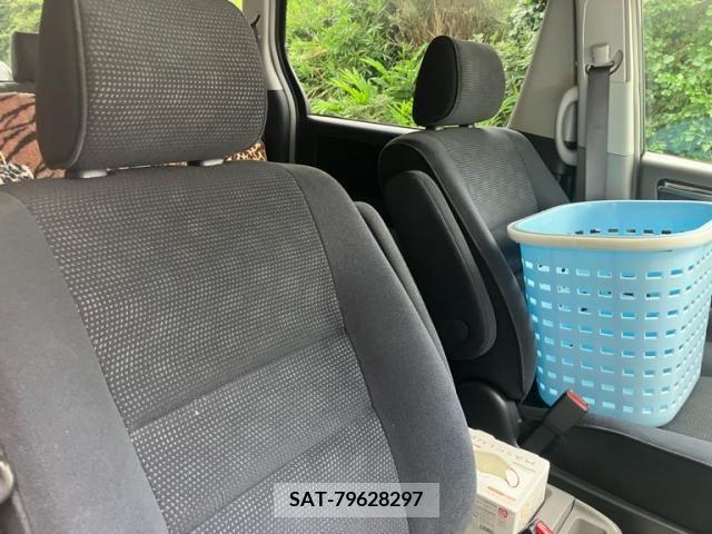 Toyota ALPHARD 2004-02 389076-18