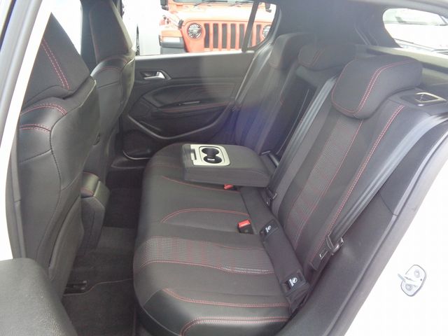Peugeot 308 2019-07 20373-6