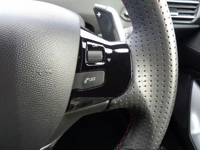 Peugeot 308 2019-07 20373-16