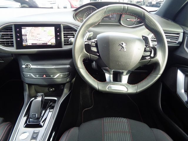 Peugeot 308 2019-07 20373-1