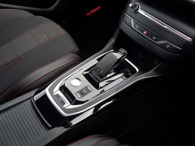 Peugeot 308 2019-07 20373-13