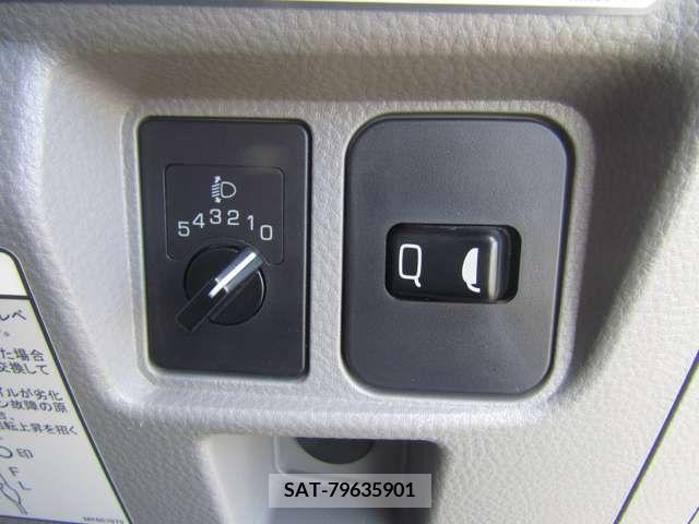 Mitsubishi CANTER 2017-12 396006-16