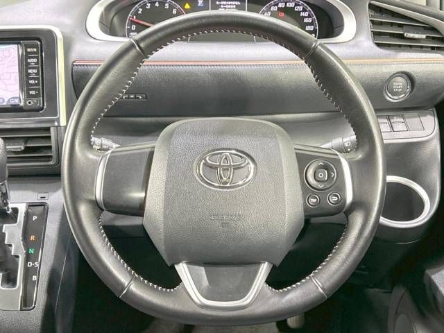 Toyota SIENTA 2016-12 182192-12