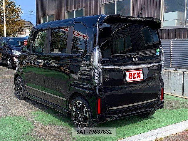Honda N BOX CUSTOM 2019-02 213625-8