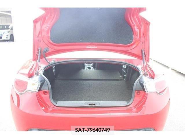 Toyota 86 2014-04 269907-13