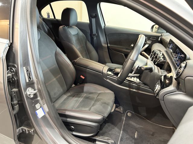Mercedes Benz A-CLASS 2020-12 431-6