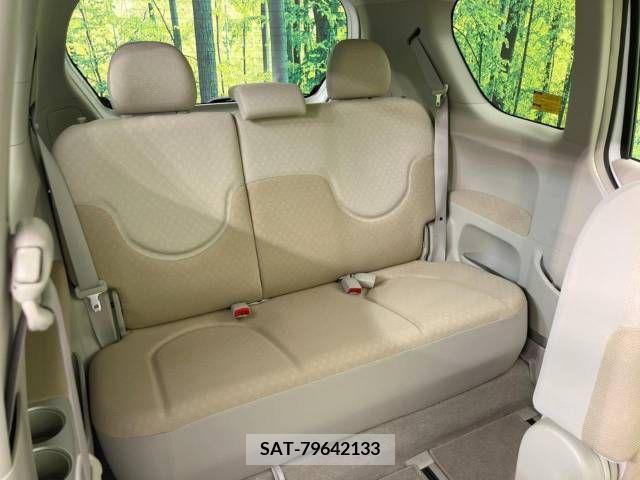 Toyota PORTE 2011-12 382492-9