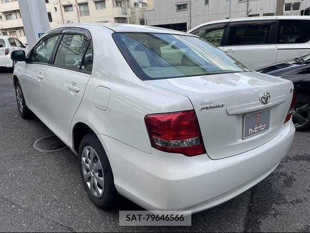 Toyota COROLLA AXIO 2011-02 358002-2