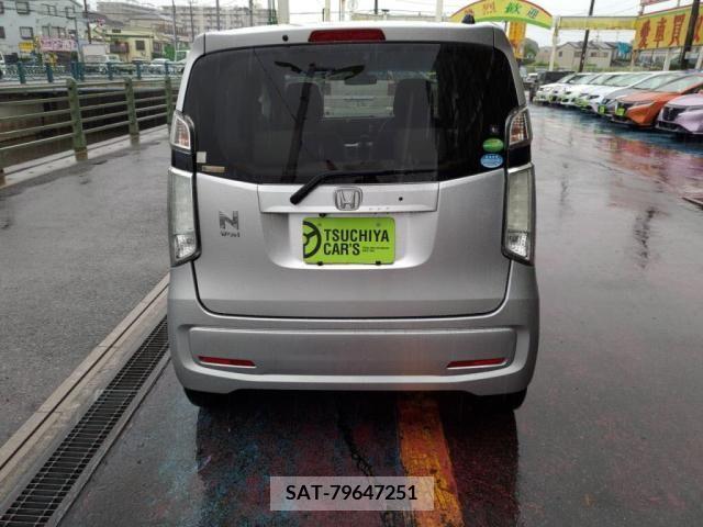 Honda N-WGN 2014-02 307806-10