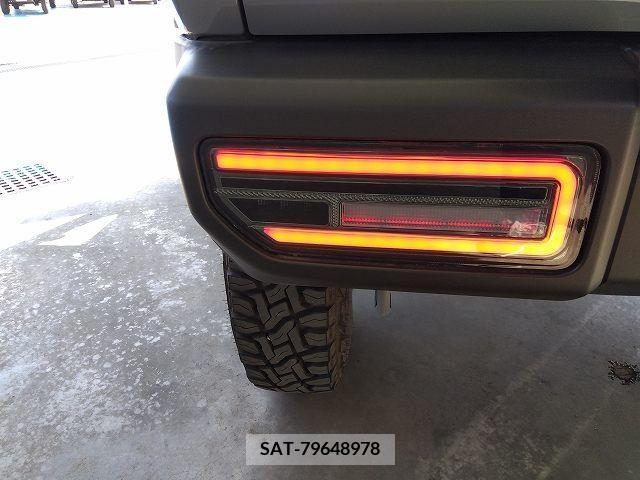Suzuki JIMNY 2022-06 217233-4