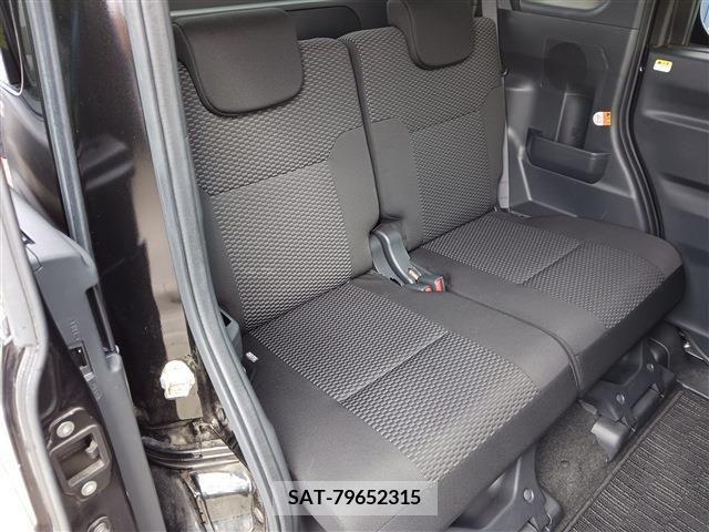 Toyota Pixis Mega 2018-07 328615-11