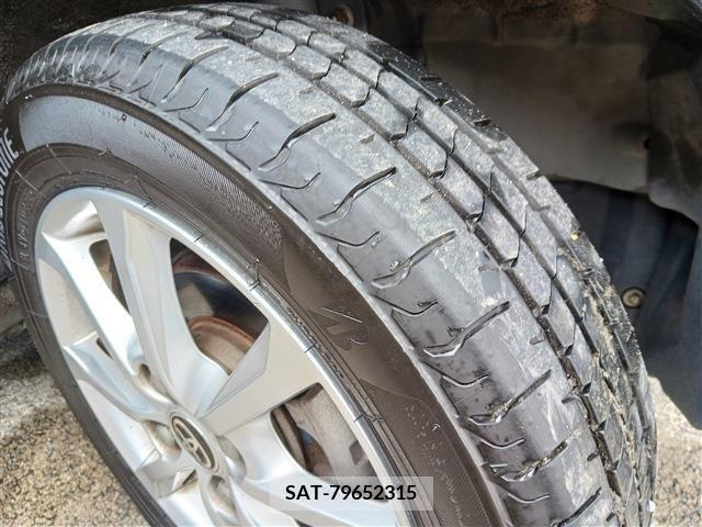 Toyota Pixis Mega 2018-07 328615-19