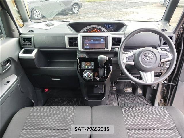Toyota Pixis Mega 2018-07 328615-2