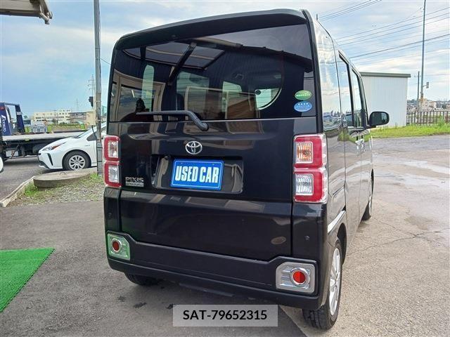 Toyota Pixis Mega 2018-07 328615-1