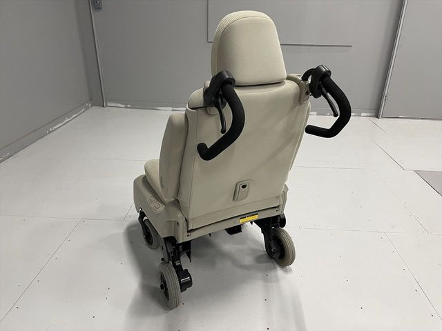 Toyota NOAH 2010-07 16955-6