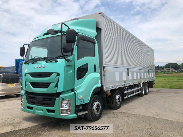 Isuzu GIGA 2017-02 331325-0