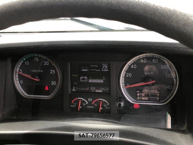 Isuzu GIGA 2017-02 331325-15
