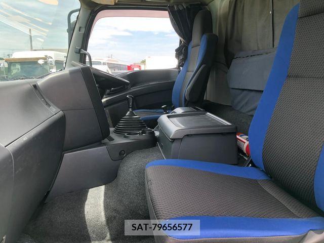 Isuzu GIGA 2017-02 331325-20