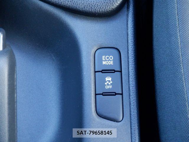 Toyota YARIS 2020-07 200368-21