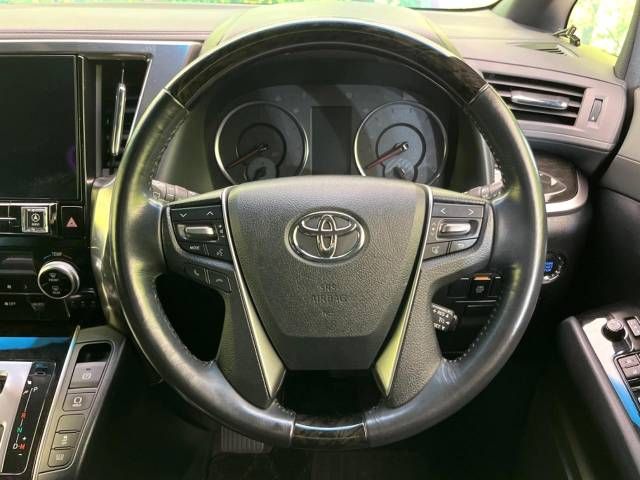 Toyota ALPHARD 2017-11 183922-12