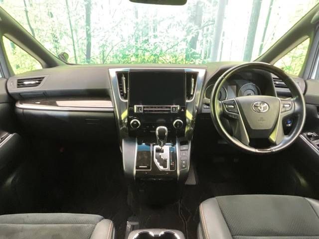 Toyota ALPHARD 2017-11 183922-1