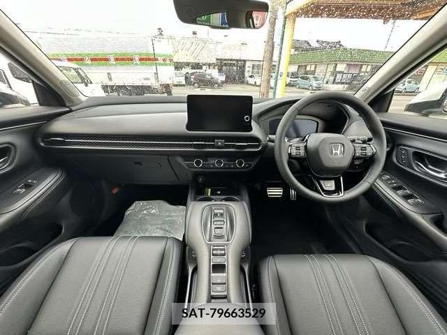 Honda ZR-V 2024-04 343035-4