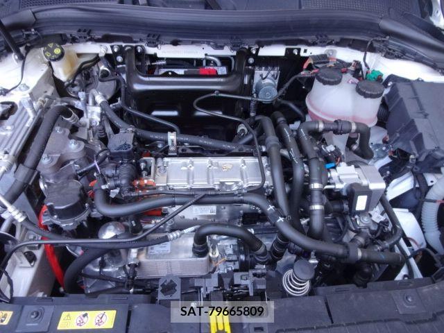 Mercedes Benz EQA 2023-03 209823-11