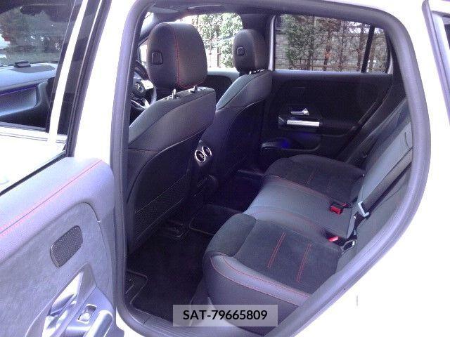 Mercedes Benz EQA 2023-03 209823-17