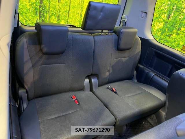 Toyota VOXY 2013-04 248573-10
