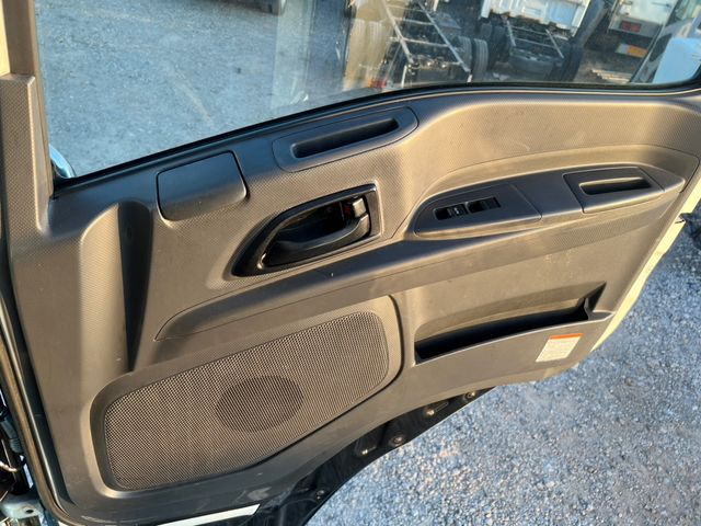 Isuzu GIGA 2016-04 5968-7