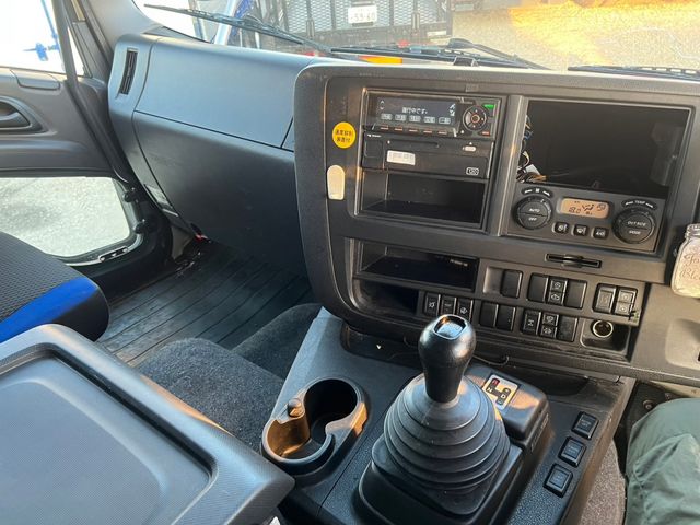 Isuzu GIGA 2016-04 5968-26