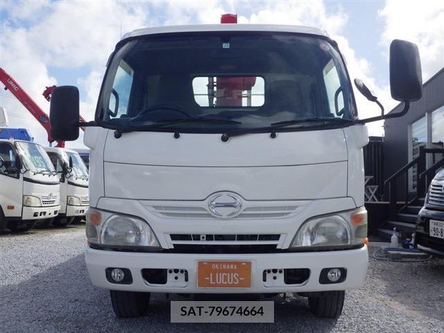 Hino DUTRO 2011-12 352186-2